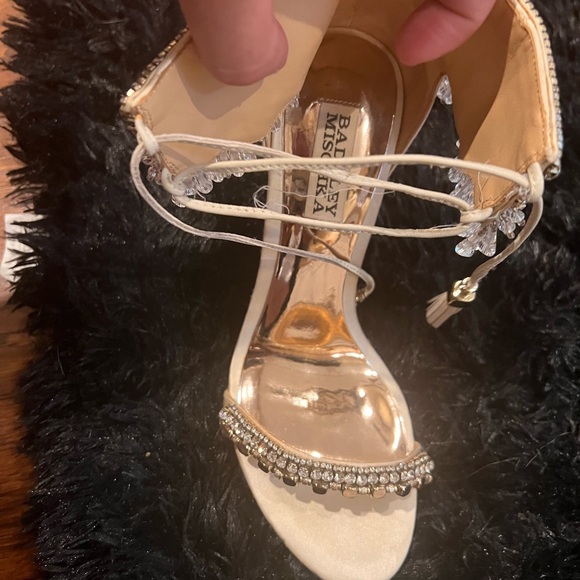 Badgley Mischka stunning gorgeous “Katrina” sandal - Picture 9 of 17